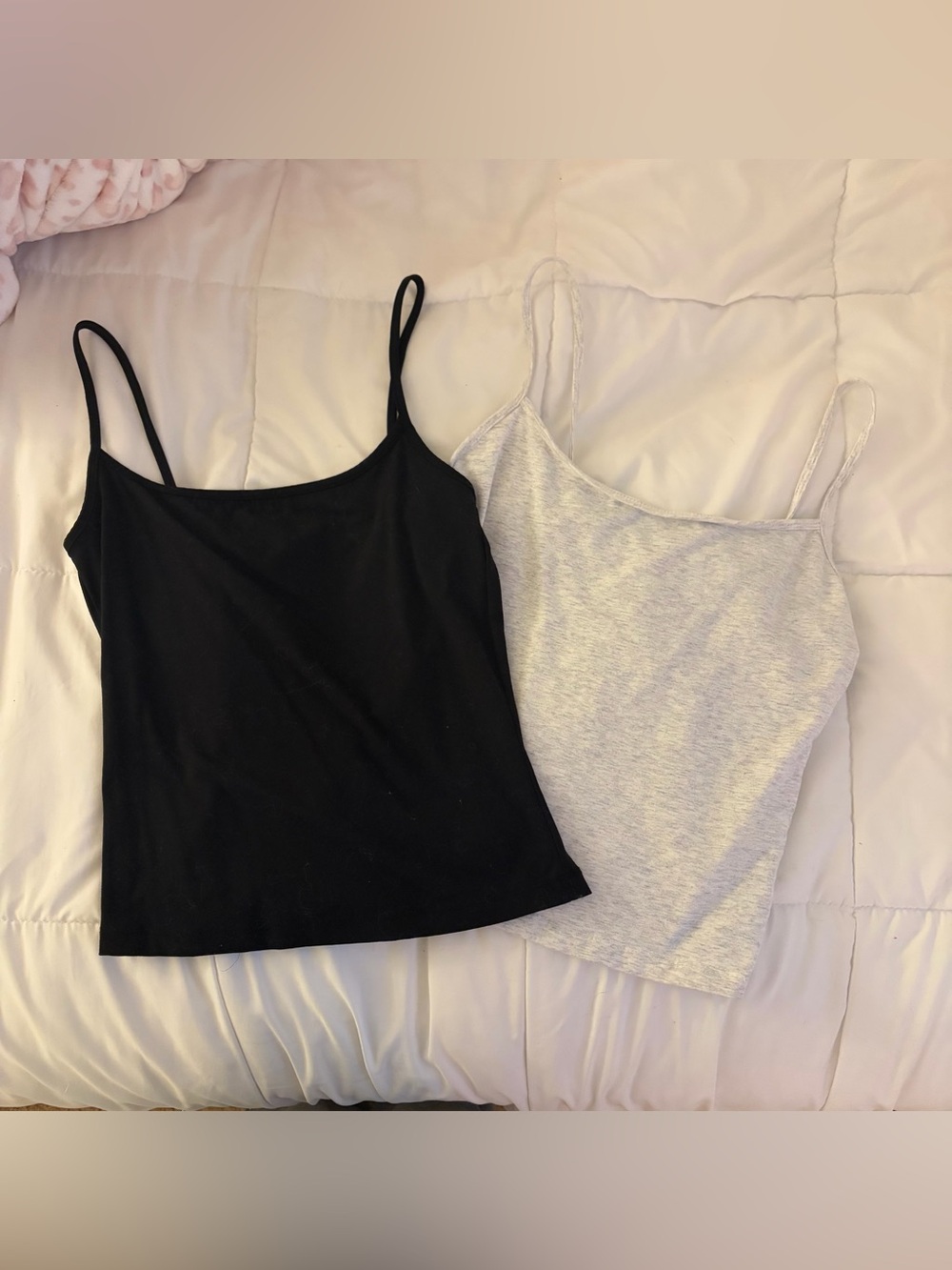 Garage Slim Spaghetti Strap Camisole - Black & Light Gray